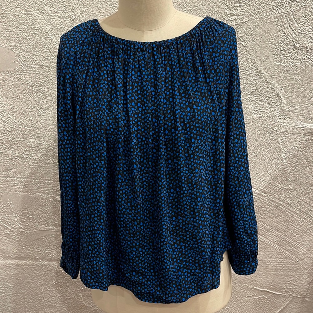 GAP HEART BLOUSE